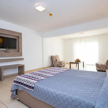New Famagusta & Hotell Ayia Napa